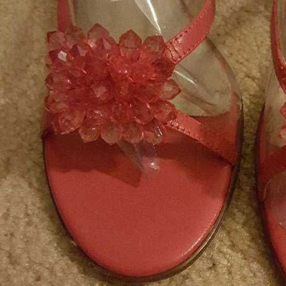 Sandals - Picture 4 of 5